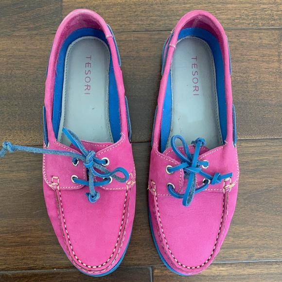 Tesori Pink & Blue Boat Shoes - 7-1/2 - Picture 2 of 6